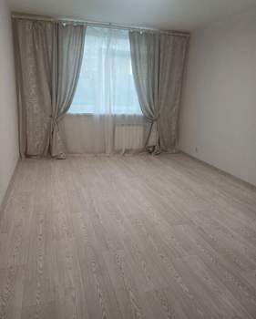 1-к квартира, вторичка, 42м2, 3/10 этаж