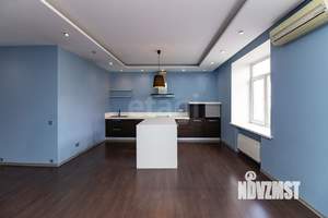 4-к квартира, вторичка, 143м2, 3/8 этаж