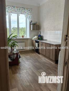 1-к квартира, вторичка, 240м2, 4/5 этаж
