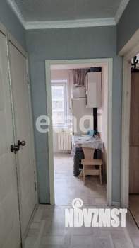 2-к квартира, вторичка, 40м2, 1/9 этаж