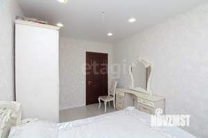 4-к квартира, вторичка, 82м2, 8/10 этаж