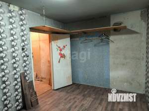 2-к квартира, вторичка, 64м2, 1/10 этаж