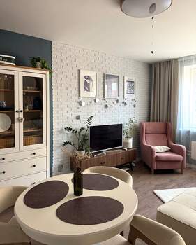 3-к квартира, вторичка, 58м2, 9/17 этаж