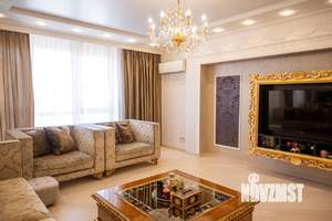 4-к квартира, вторичка, 200м2, 9/10 этаж