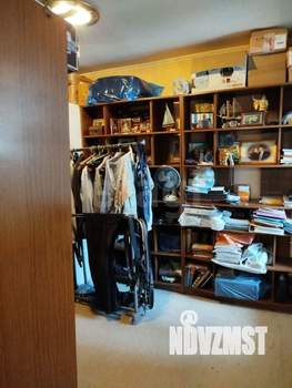 2-к квартира, вторичка, 72м2, 1/9 этаж