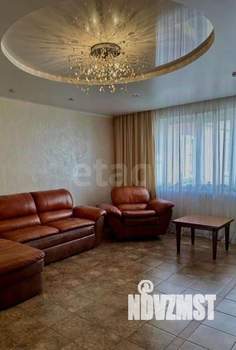 4-к квартира, вторичка, 82м2, 4/10 этаж