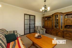 4-к квартира, вторичка, 82м2, 8/10 этаж