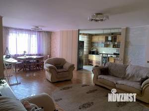 5-к квартира, вторичка, 141м2, 7/10 этаж