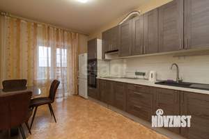 2-к квартира, вторичка, 54м2, 1/9 этаж