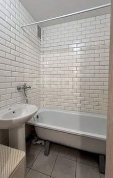 1-к квартира, вторичка, 40м2, 4/16 этаж