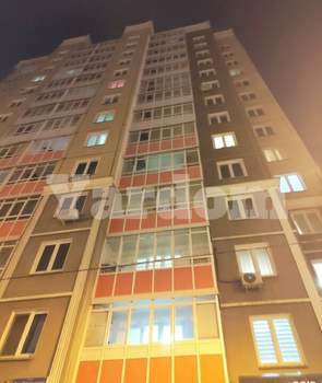 3-к квартира, вторичка, 70м2, 9/14 этаж