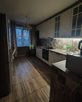 4-к квартира, вторичка, 80м2, 2/10 этаж