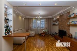 4-к квартира, вторичка, 82м2, 8/10 этаж