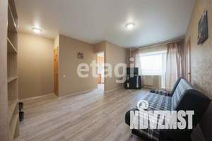 2-к квартира, вторичка, 42м2, 3/5 этаж