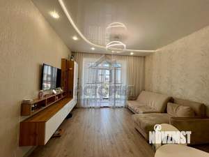 2-к квартира, вторичка, 62м2, 9/20 этаж