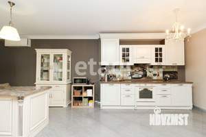 3-к квартира, вторичка, 108м2, 12/17 этаж