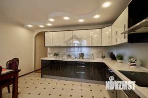 2-к квартира, вторичка, 81м2, 10/10 этаж