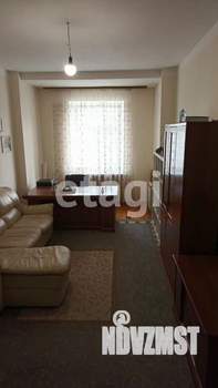 4-к квартира, вторичка, 108м2, 4/4 этаж