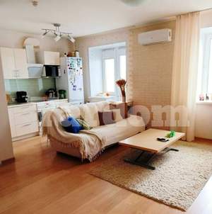 2-к квартира, вторичка, 50м2, 4/10 этаж