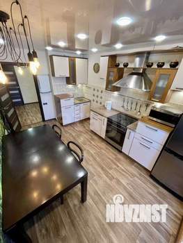 2-к квартира, вторичка, 70м2, 10/19 этаж