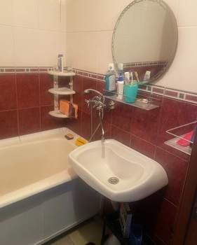 3-к квартира, вторичка, 68м2, 9/9 этаж