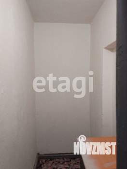 2-к квартира, вторичка, 44м2, 1/4 этаж