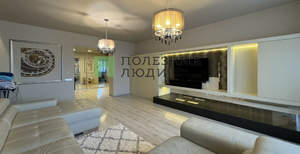 4-к квартира, вторичка, 136м2, 5/12 этаж
