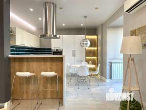 3-к квартира, вторичка, 110м2, 11/16 этаж