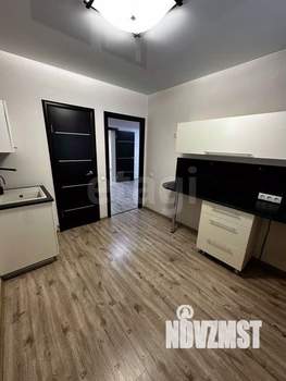 3-к квартира, вторичка, 64м2, 1/10 этаж