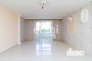 4-к квартира, вторичка, 145м2, 3/10 этаж