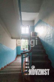 2-к квартира, вторичка, 52м2, 1/4 этаж