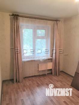 2-к квартира, вторичка, 54м2, 1/9 этаж