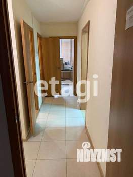 4-к квартира, вторичка, 82м2, 1/10 этаж