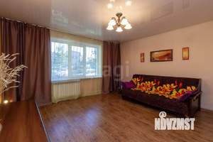2-к квартира, вторичка, 51м2, 1/10 этаж