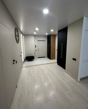 2-к квартира, вторичка, 76м2, 7/8 этаж