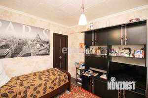 4-к квартира, вторичка, 58м2, 1/5 этаж