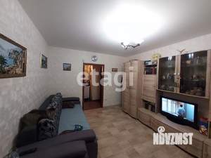 3-к квартира, вторичка, 64м2, 2/2 этаж