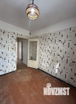 3-к квартира, вторичка, 60м2, 1/9 этаж