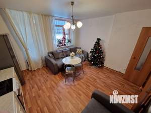 3-к квартира, вторичка, 50м2, 9/17 этаж