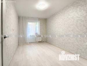 4-к квартира, вторичка, 77м2, 2/9 этаж