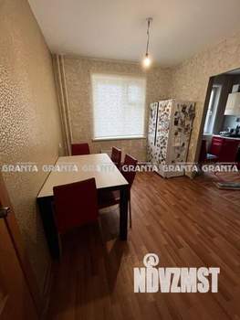3-к квартира, вторичка, 70м2, 9/16 этаж