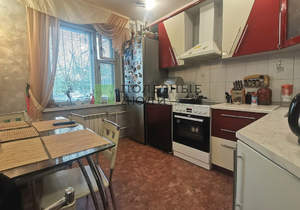 4-к квартира, вторичка, 82м2, 1/9 этаж