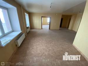 4-к квартира, вторичка, 124м2, 3/10 этаж
