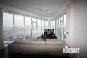 4-к квартира, вторичка, 130м2, 1/16 этаж