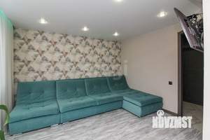 3-к квартира, вторичка, 65м2, 1/5 этаж