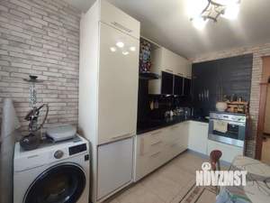 2-к квартира, вторичка, 65м2, 9/12 этаж