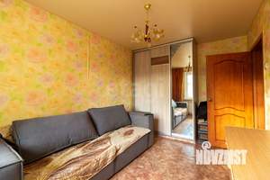 2-к квартира, вторичка, 54м2, 1/9 этаж