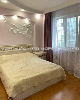4-к квартира, вторичка, 81м2, 2/10 этаж