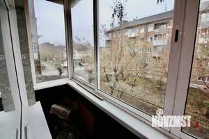 2-к квартира, вторичка, 43м2, 3/5 этаж