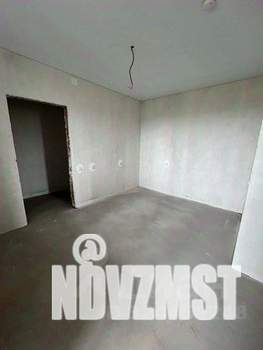 Студия квартира, вторичка, 77м2, 13/24 этаж